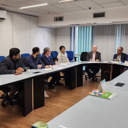 reuniaosest430x430 _1_.png